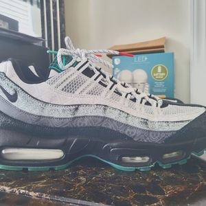 Mens Nike Air Max 95s